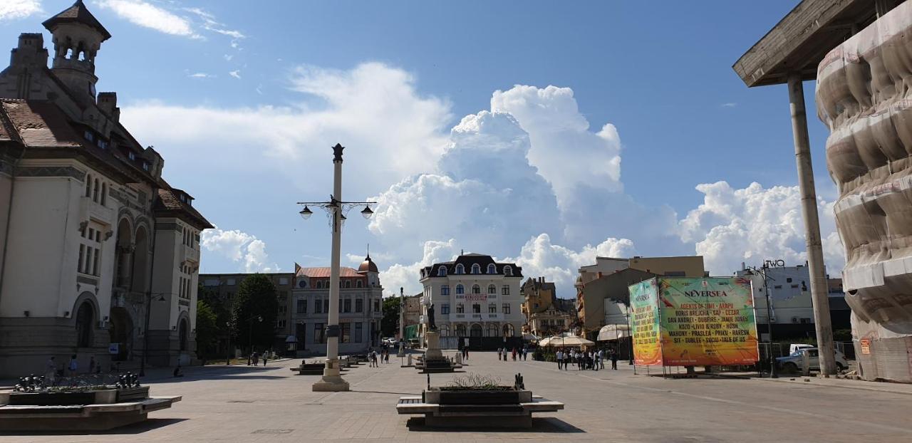 Appartamento Piata Ovidiu Square Constanţa Esterno foto